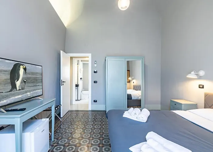 Palazzo Cavarretta - Pinella\'S Rooms And Apartment