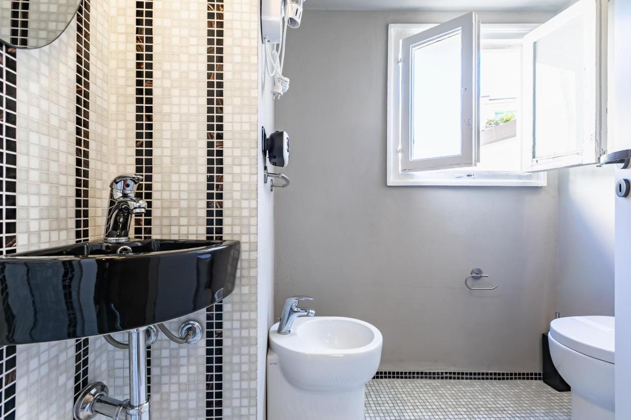 Guest house Palazzo Cavarretta - Pinella's And 3*